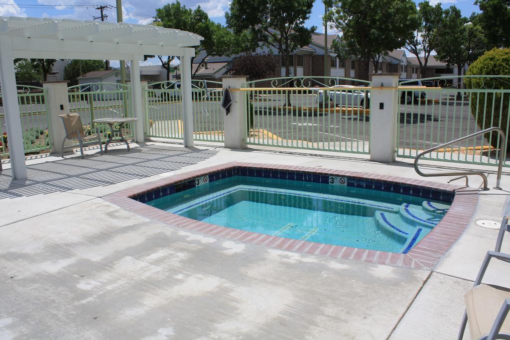Winnemucca Inn & Casino エクステリア 写真